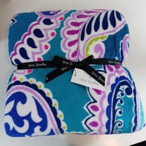 Vera Bradley Throw Blanket New with Tag